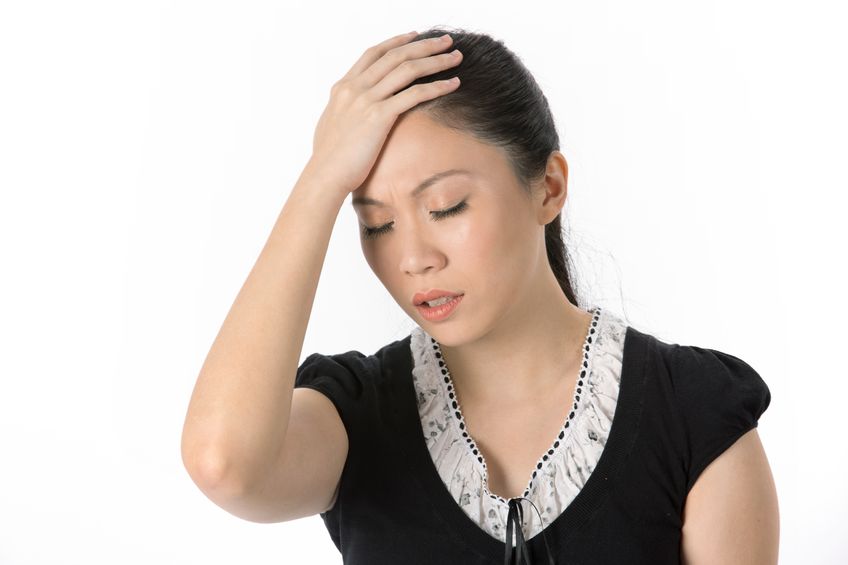 Modify your workplace environment to help migraine sufferers
